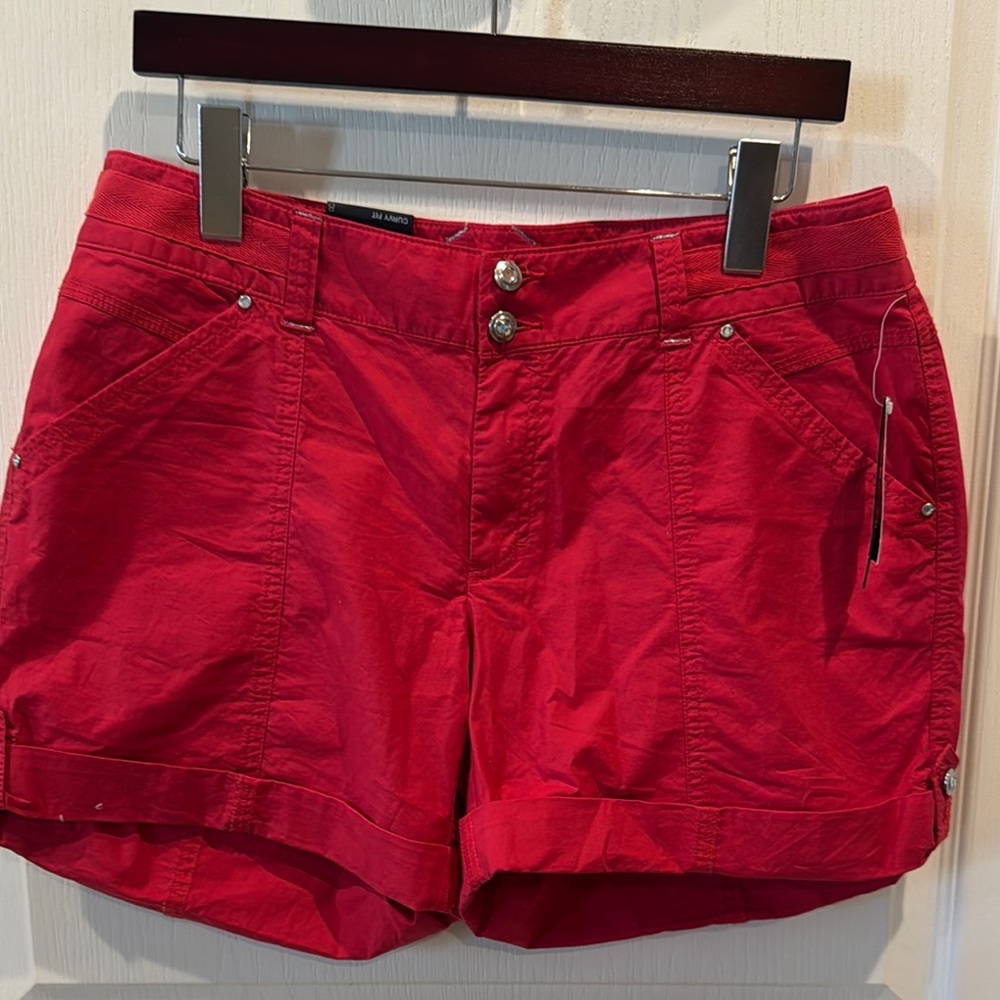 INC  Red Cargo Shorts Summer Essential